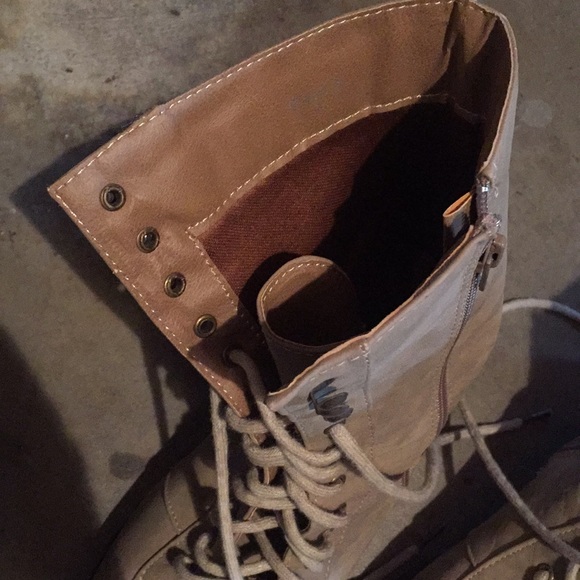 Combat Boots - Picture 5 of 5